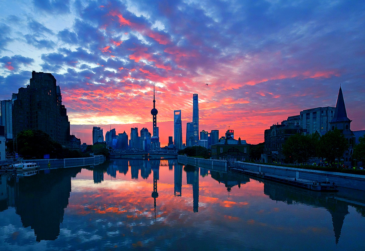 上海早晨