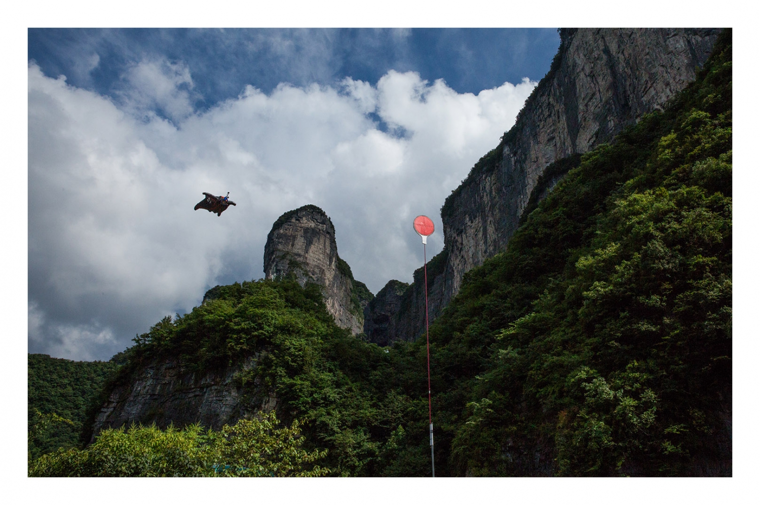 中国第一飞人飞行穿靶——张树鹏