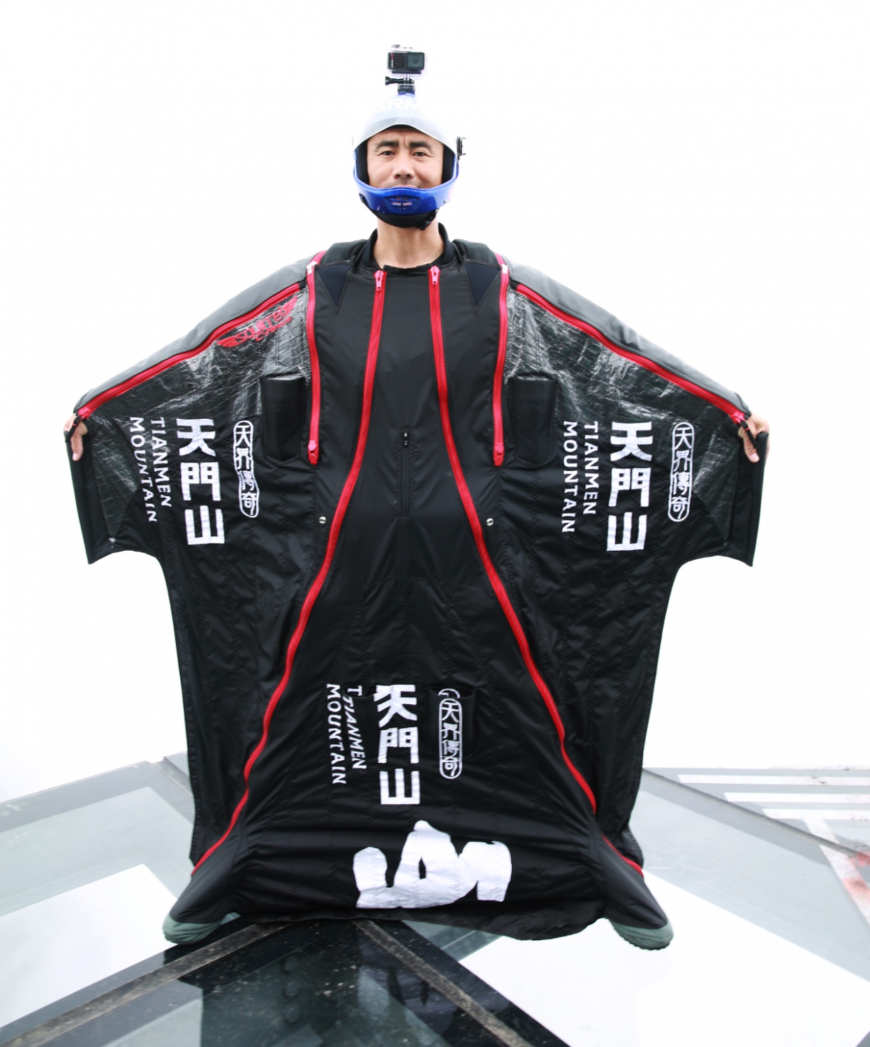 中国飞人张树鹏参赛记实(组照5幅)