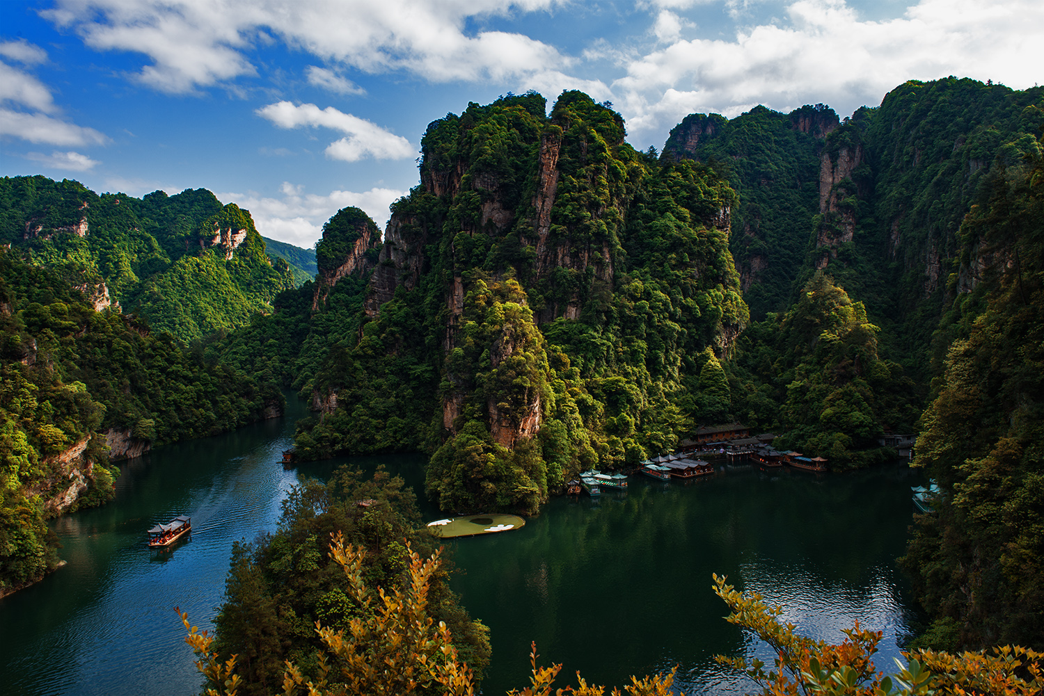 宝锋湖