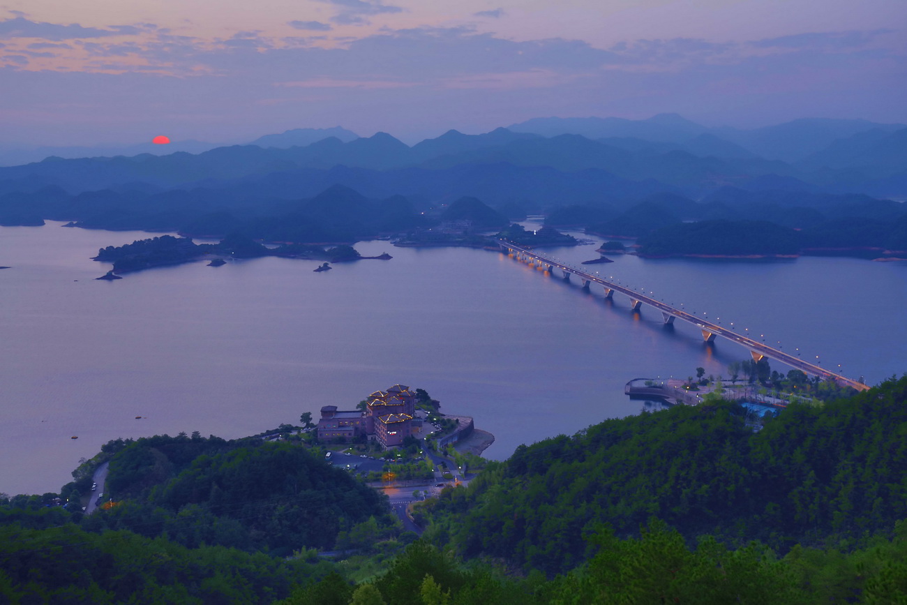 暮色黄昏
