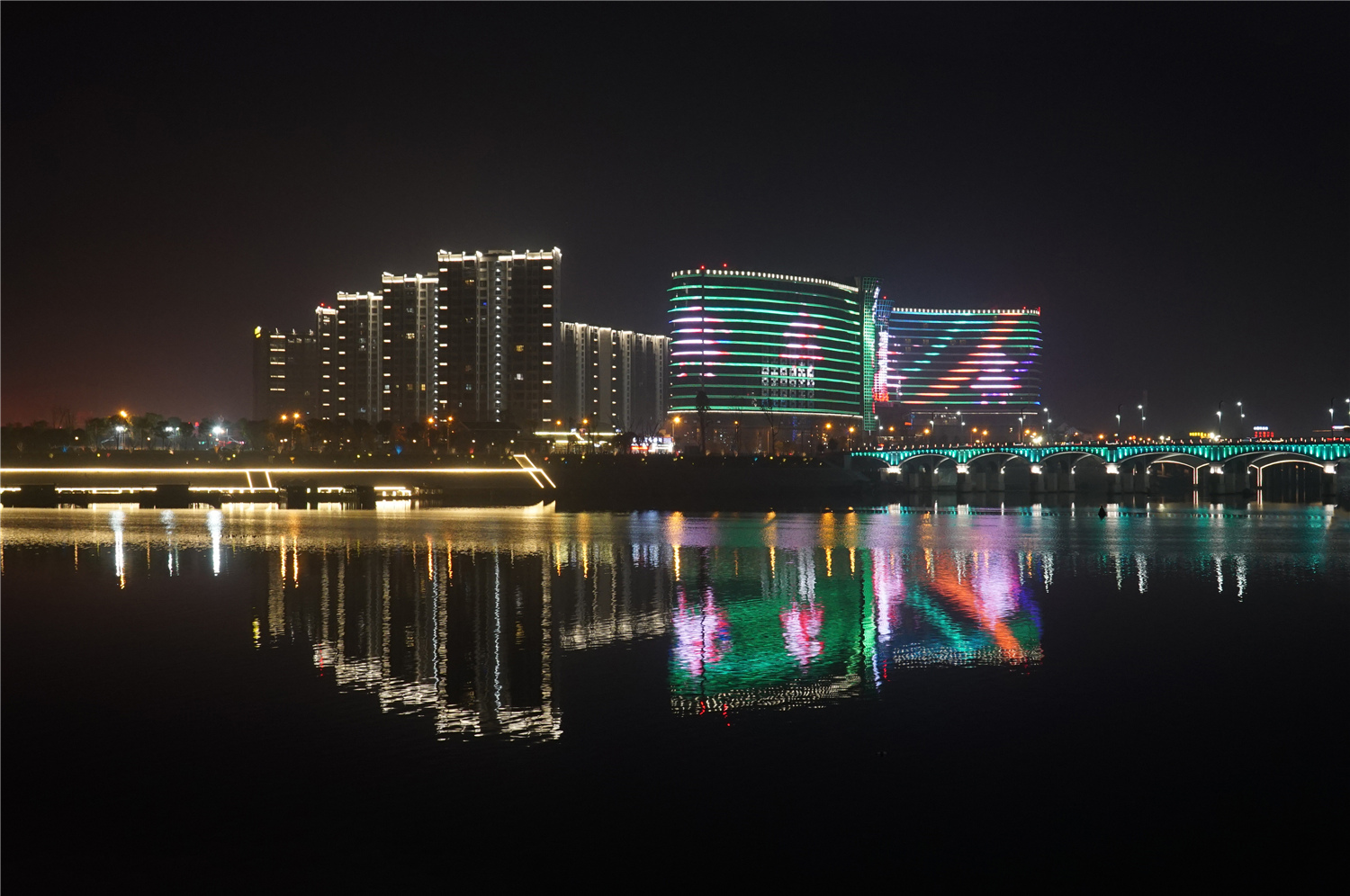 澧水夜色