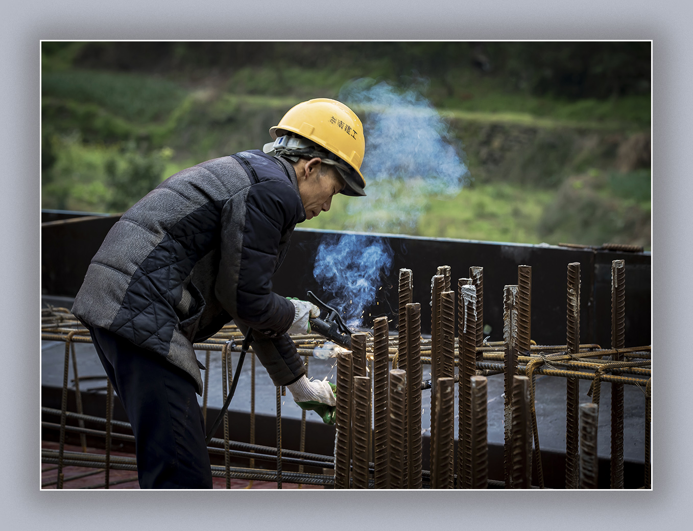 武陵山大道改扩建工地