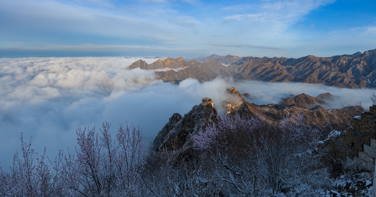《箭扣春雪》