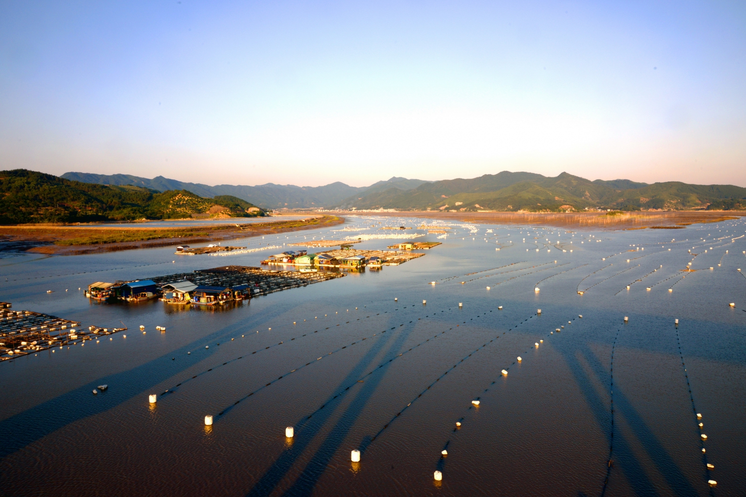 海上养殖场