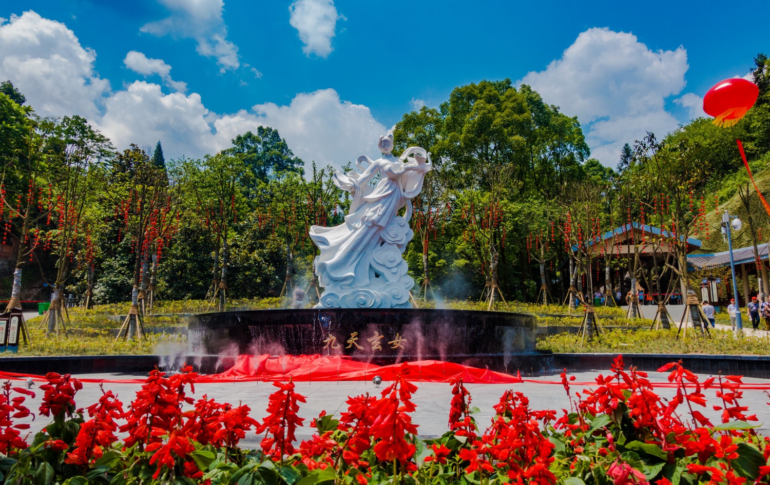 九天玄女揭幕迎宾