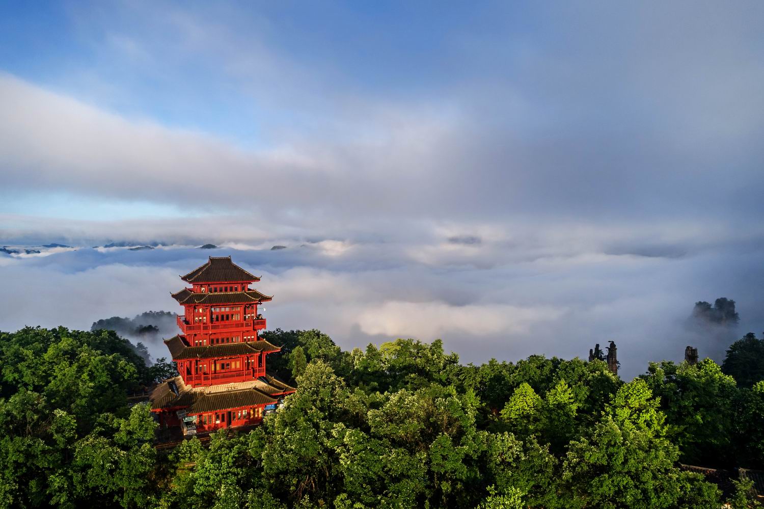〈云海天子山〉组照三