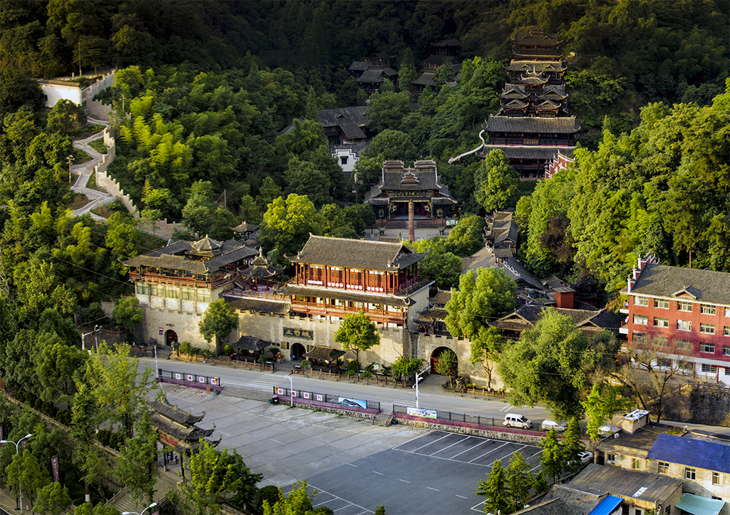 张家界土家风情园（清晨拍摄）