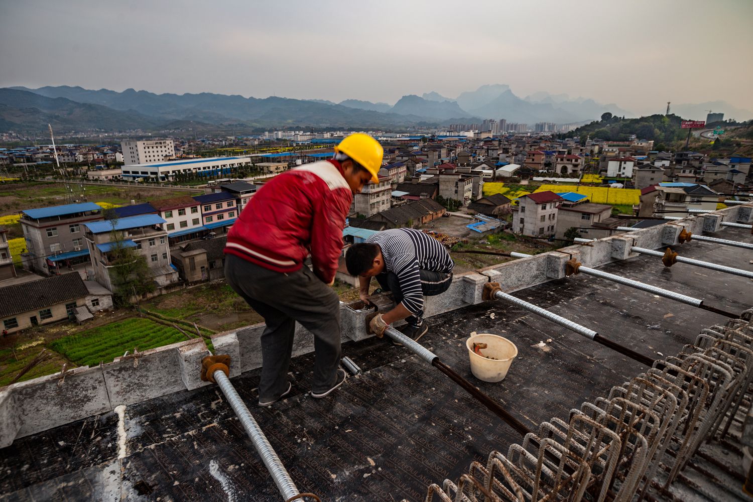 张家界高铁建设者-8