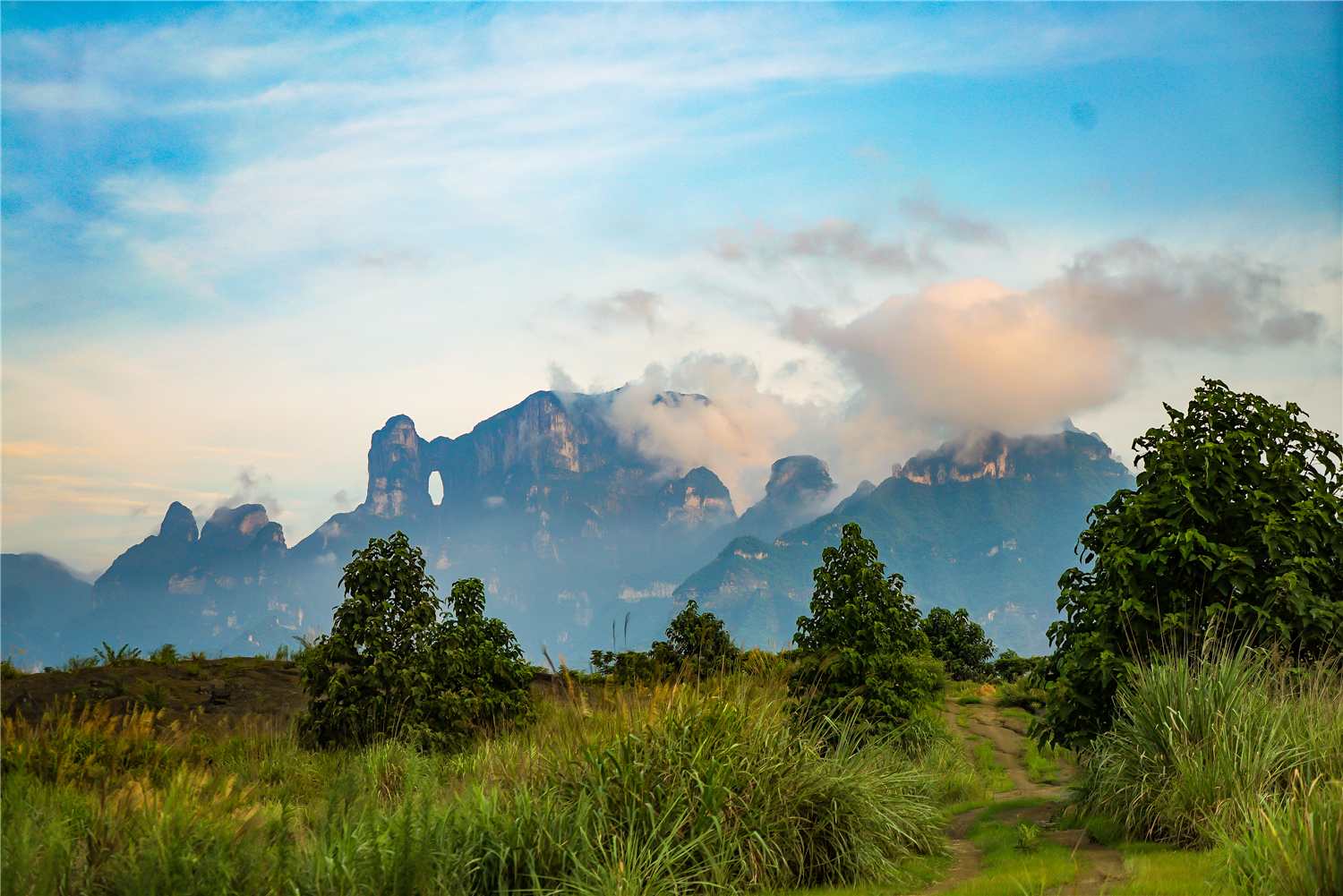 天门山
