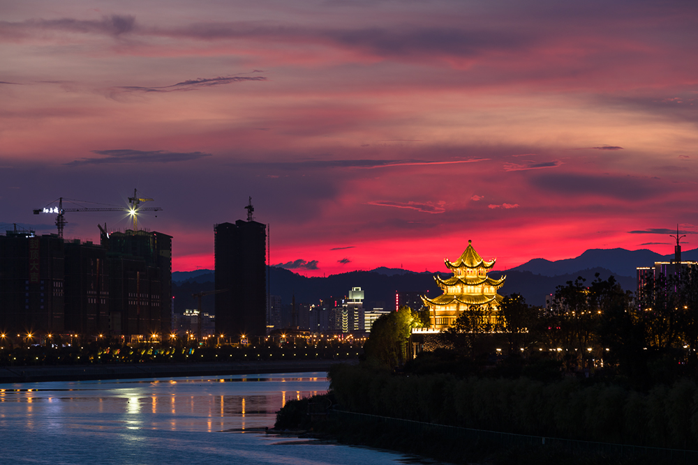 多彩的夜色