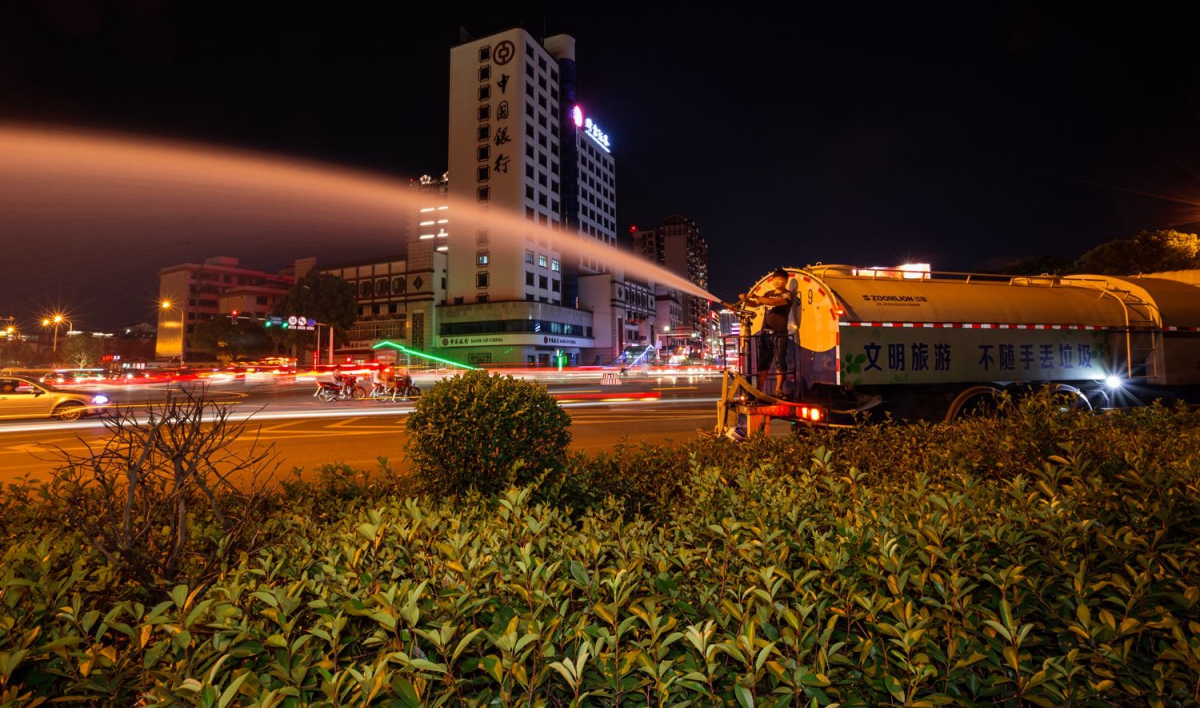 为了城市的美丽