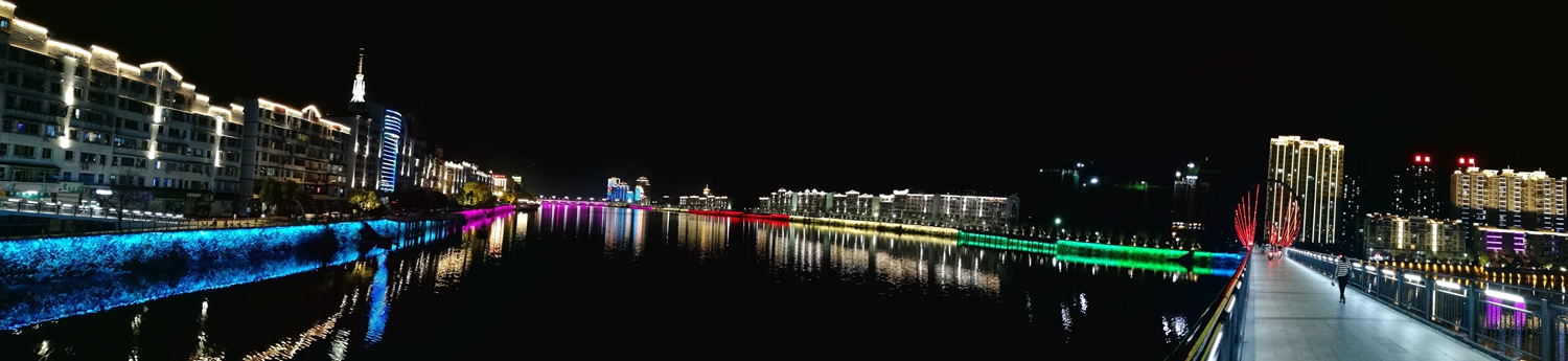 铁城夜色