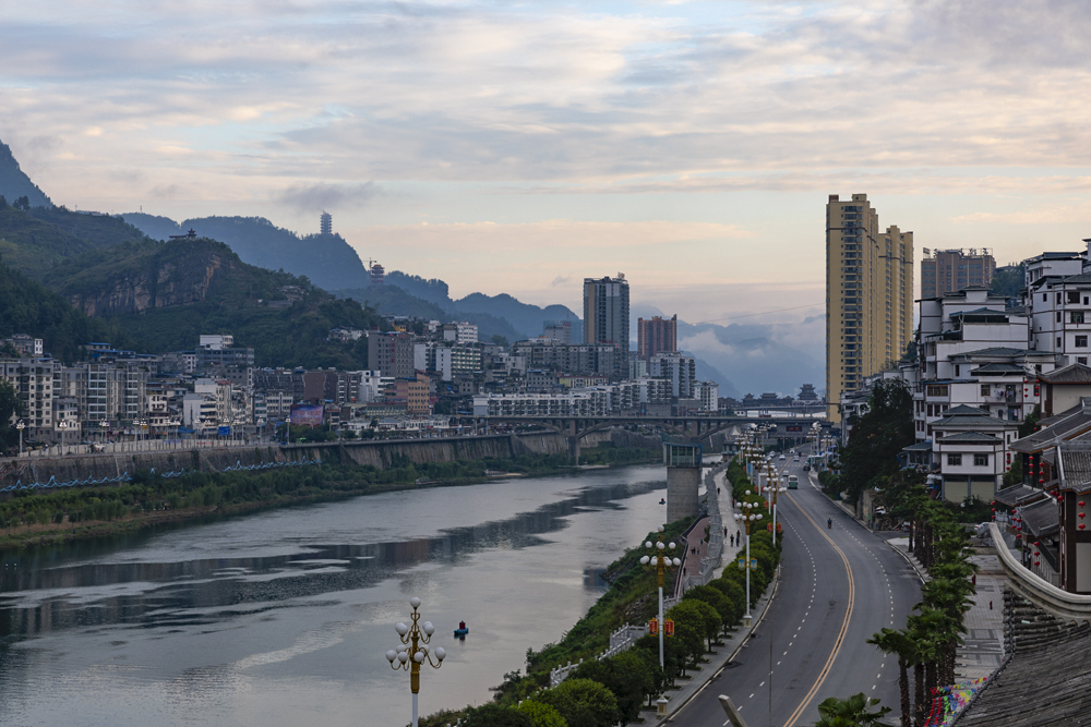 贵州沿河县晨景