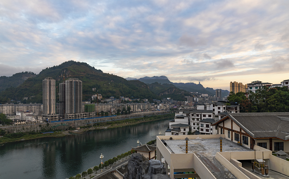 贵州沿河县晨景2