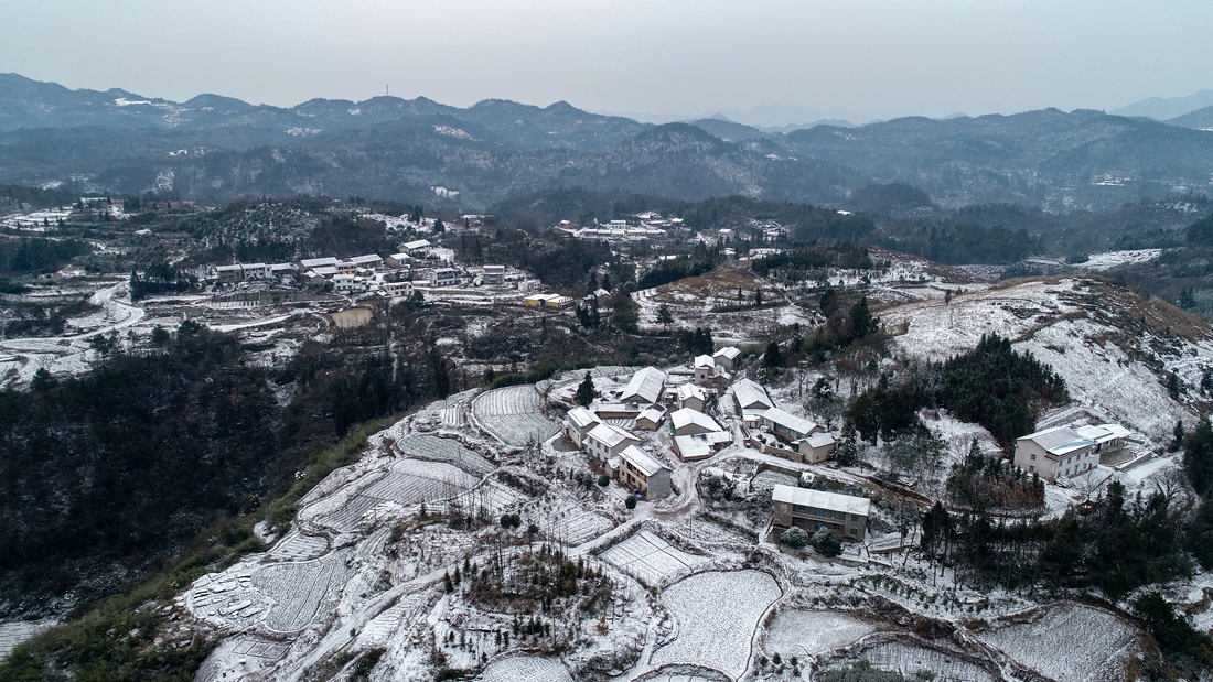 乡村雪景