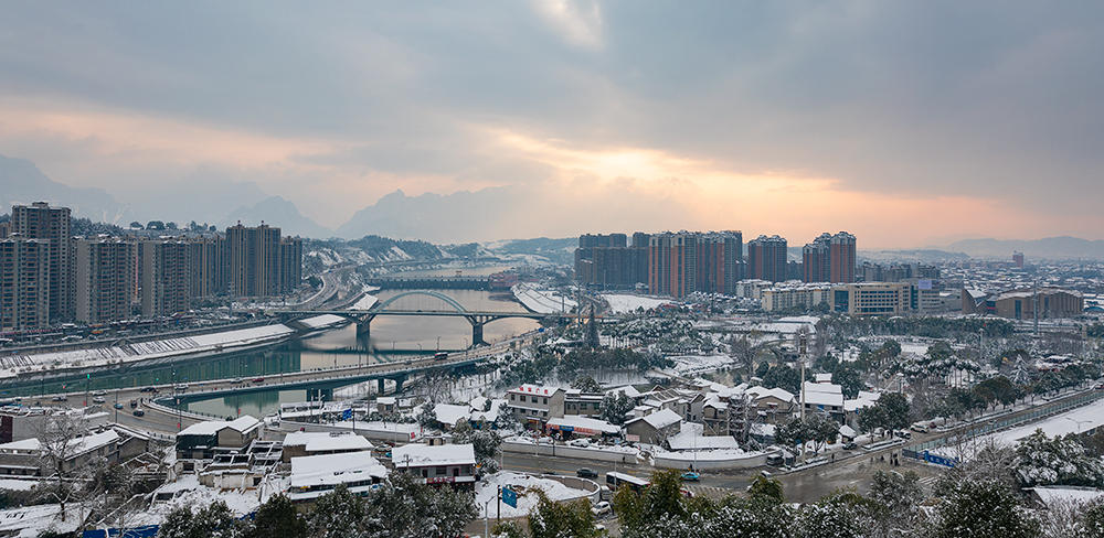 大庸桥瑞雪