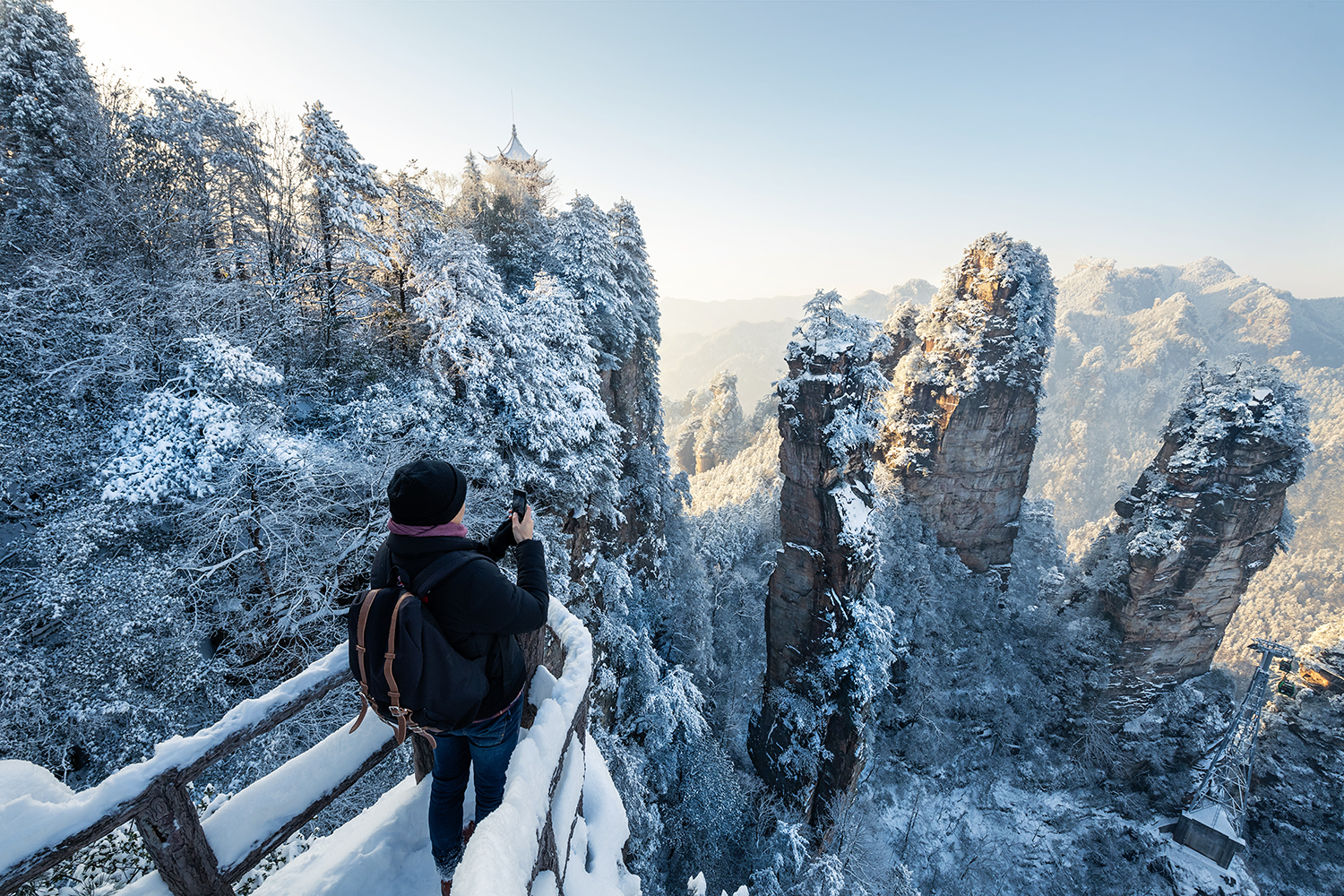 踏雪黄石寨