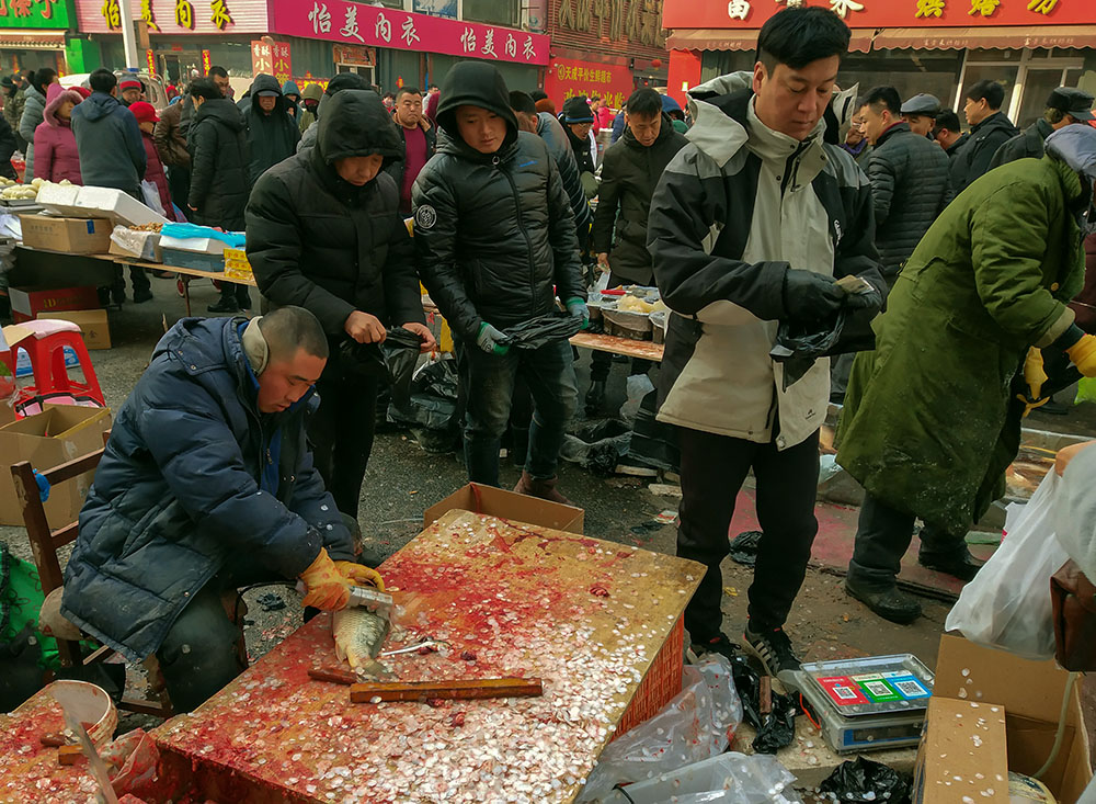 市场掠影{手机摄}