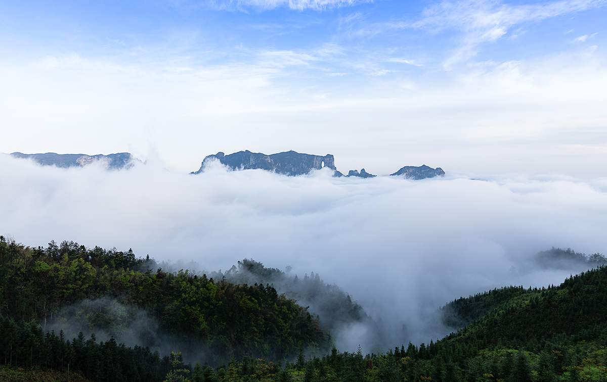 巍巍天门山