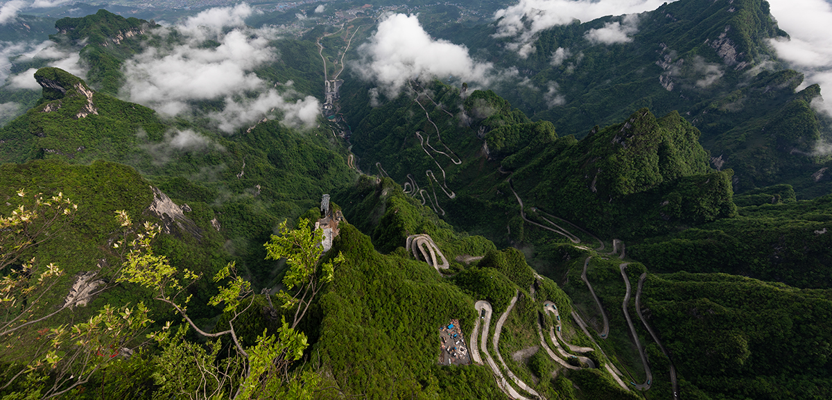 天门山通天大道