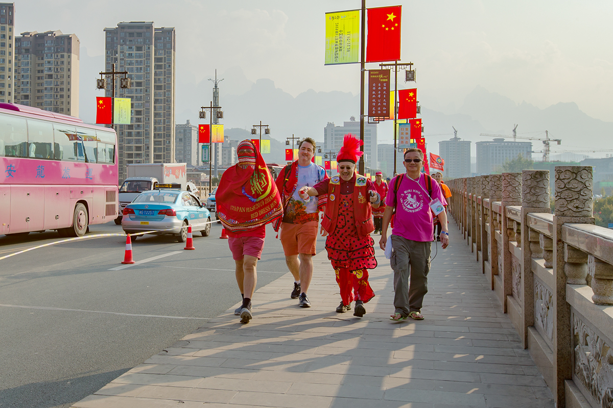 亚洲红裙慢跑，嗨动国际张（五）