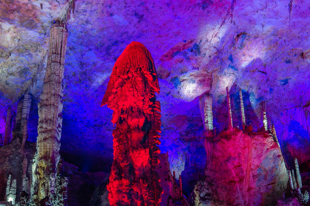 世界奇观九天洞