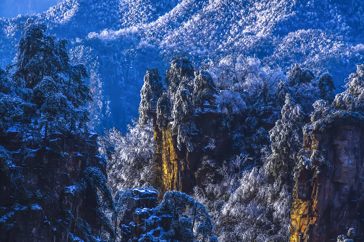 雪色