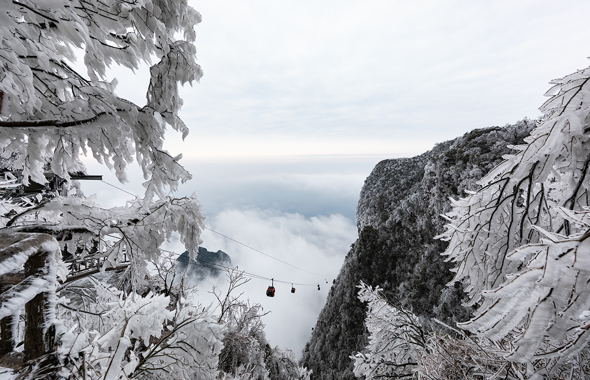 张家界天门山瑞雪