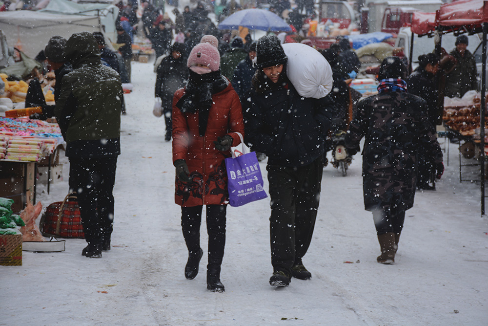 雪中集市