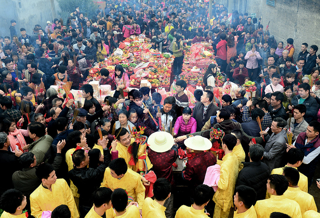 旧年乡村盛会
