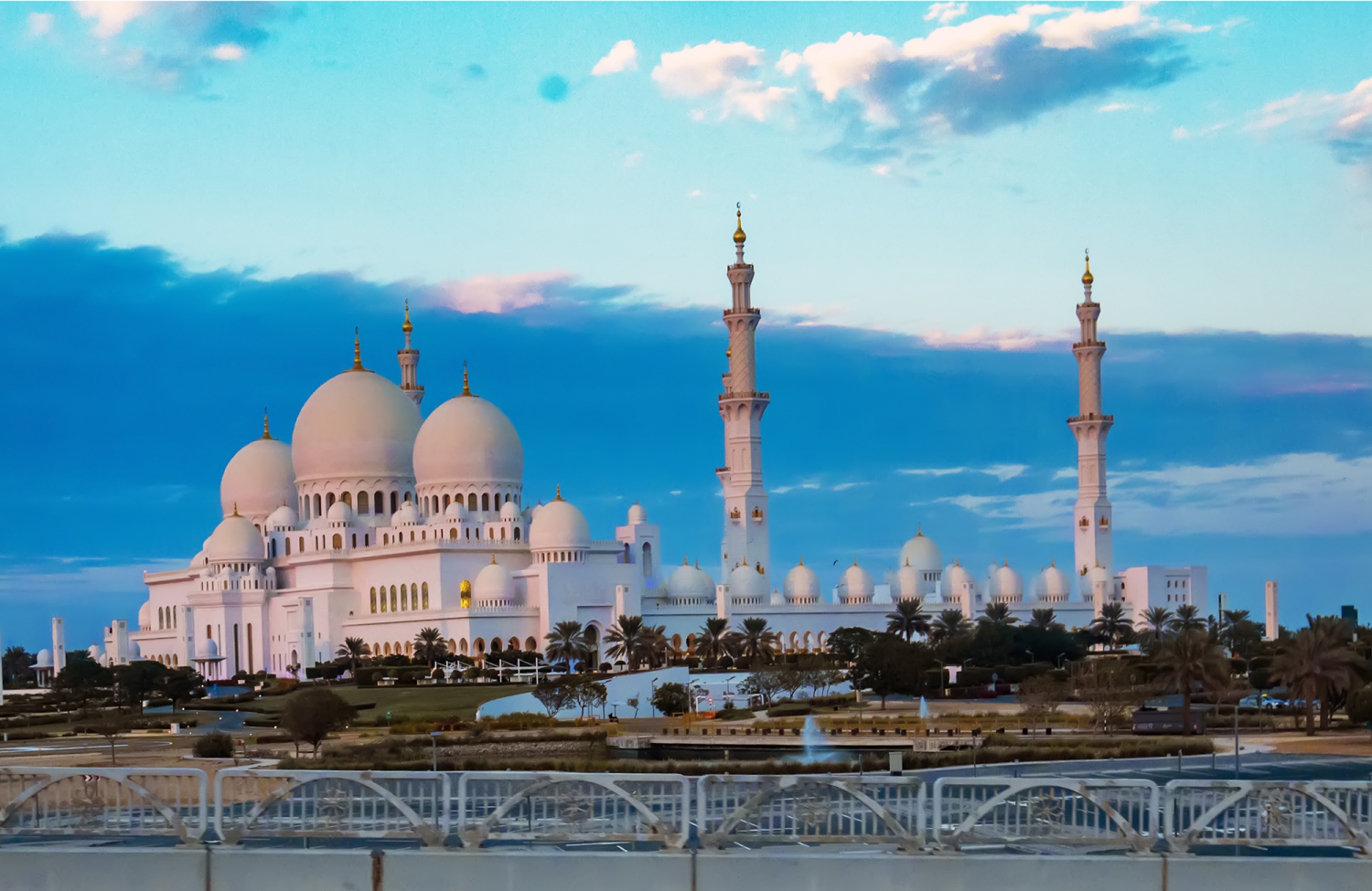 阿联酋阿布扎比（扎伊德大清真寺