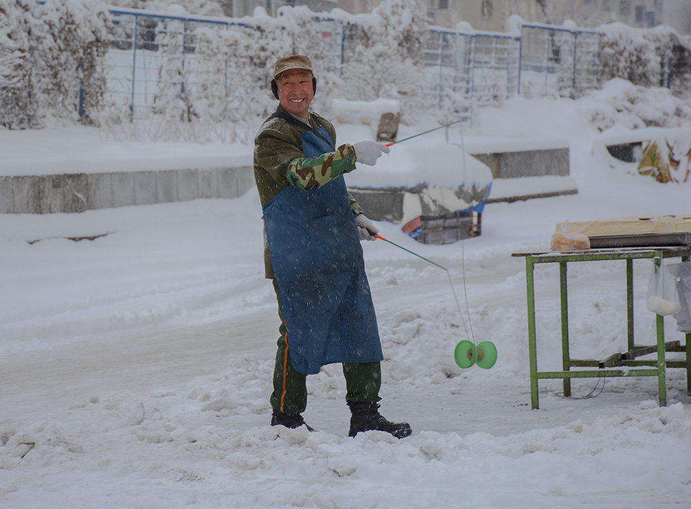 雪中情趣