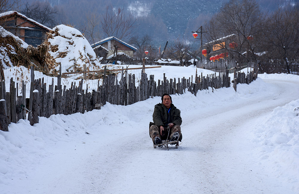 雪村溜爬犁