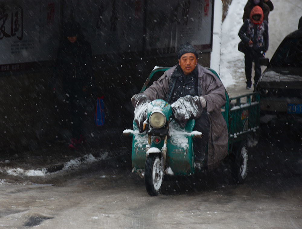 去早市的路上