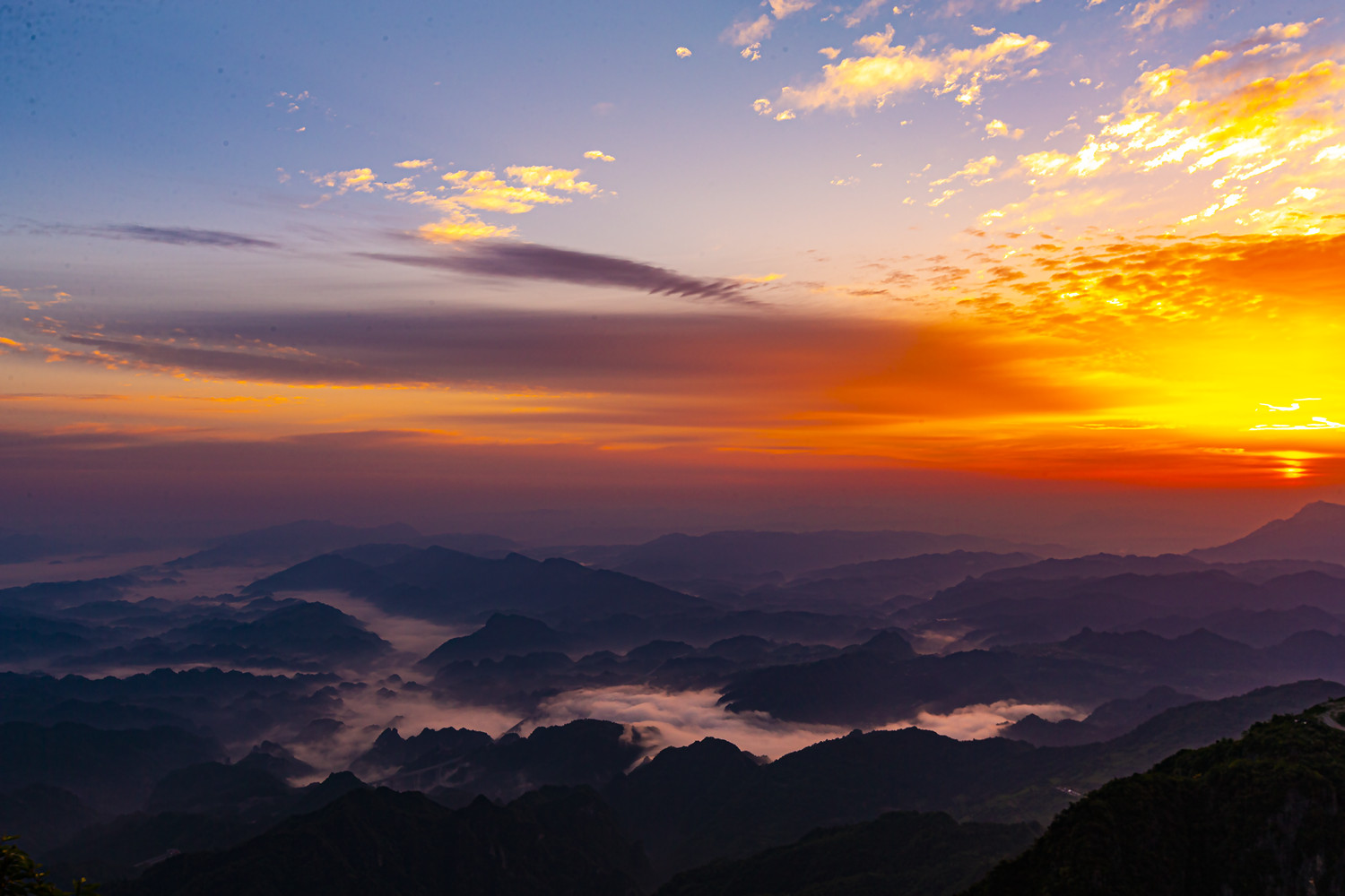 羊峰山风光