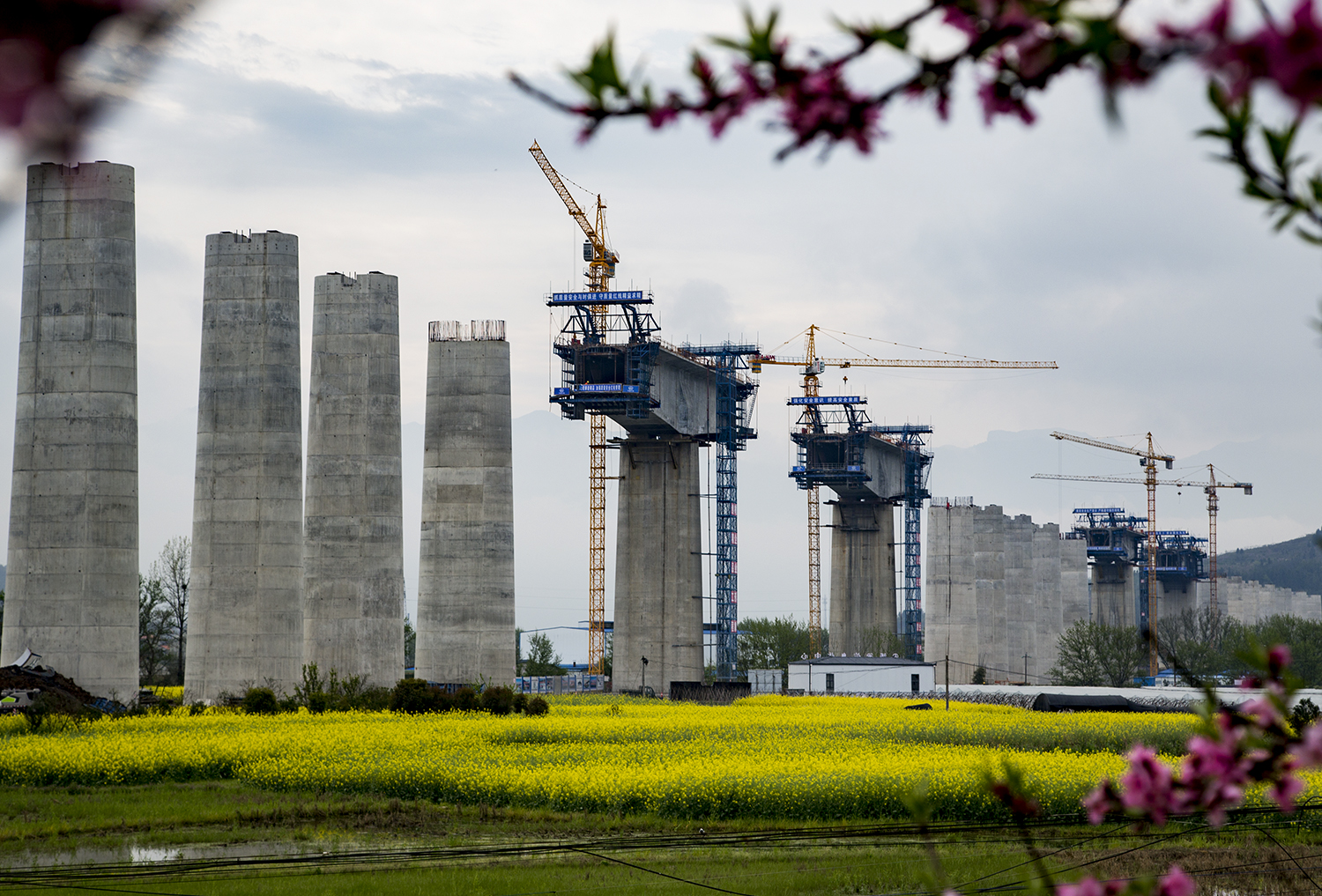 高铁建设