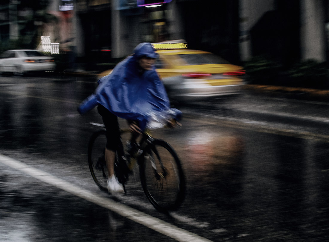 雨夜
