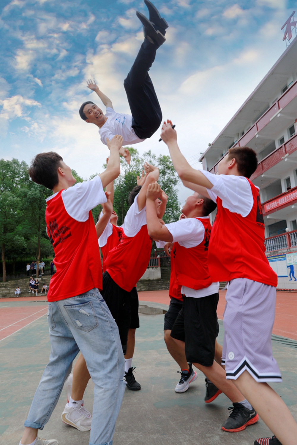 师生同乐