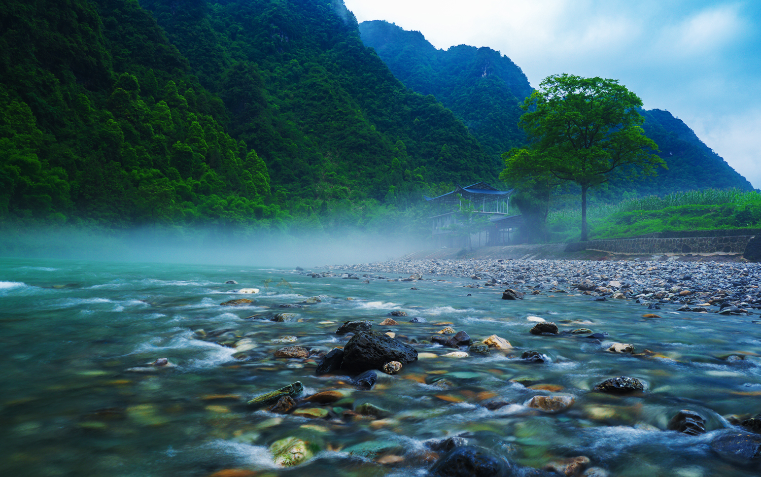 溪水人家