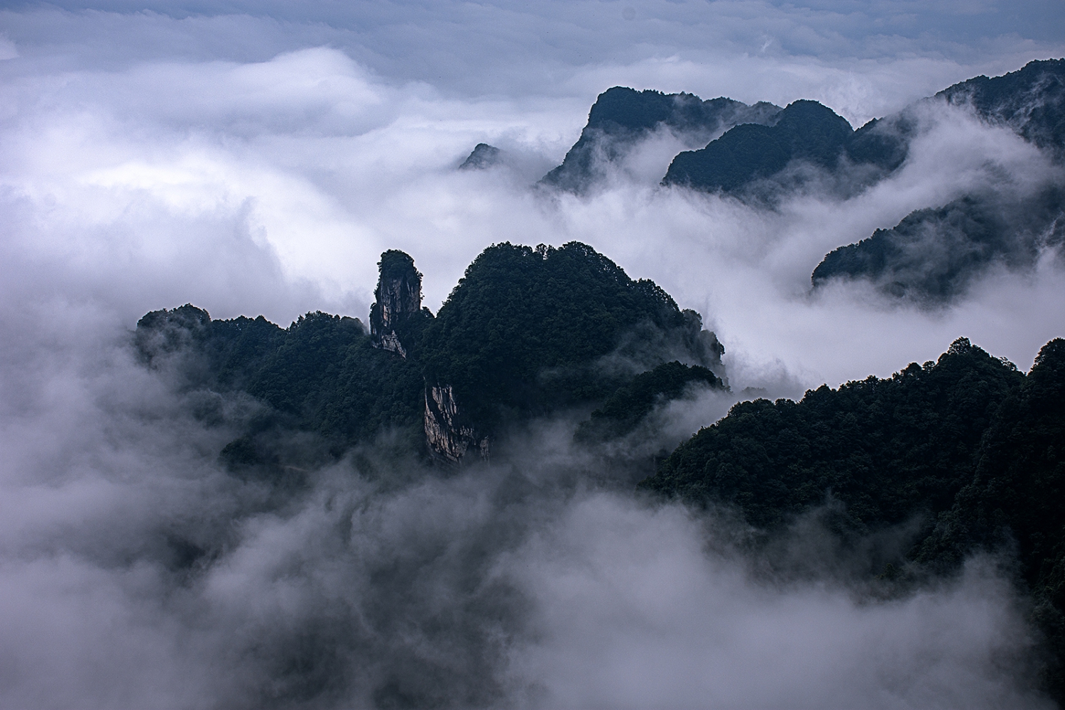 水墨丹山