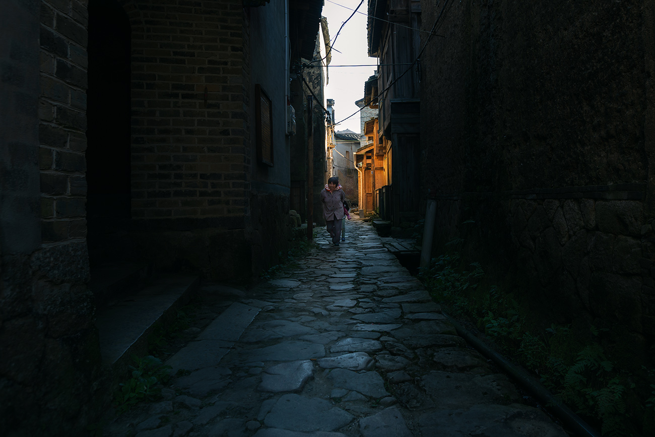 《余晖》